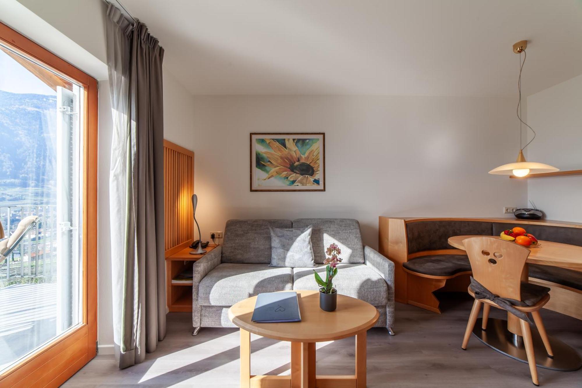 Apartments Lichtenberg Lagundo Εξωτερικό φωτογραφία
